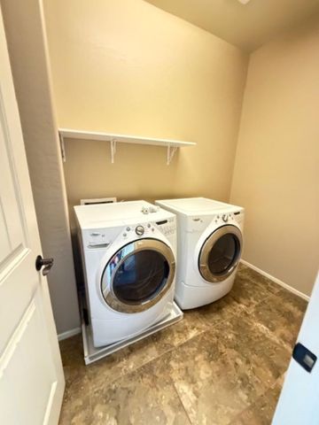 8536 E Kael Street, Mesa, AZ 85207