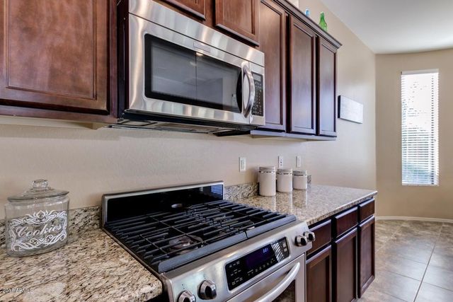 8536 E Kael Street, Mesa, AZ 85207