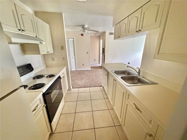 2550 N ALAFAYA TRAIL 5105, Orlando, FL 32826