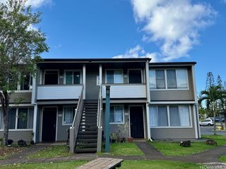 95-754 Hokuwelowelo Place M202, Mililani, HI 96789