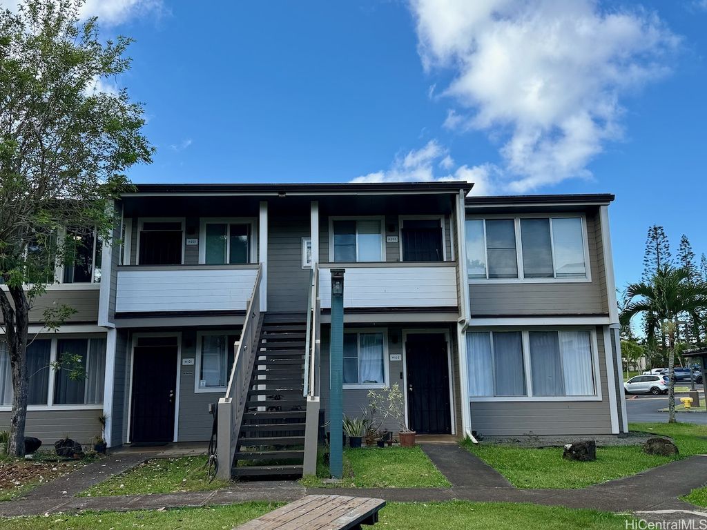 95-754 Hokuwelowelo Place M202, Mililani, HI 96789