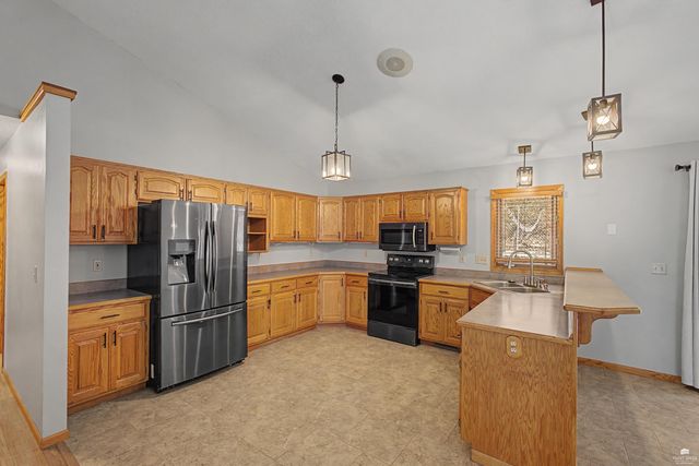 1024 Connecticut Avenue, Manhattan, KS 66502