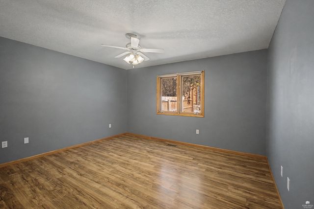 1024 Connecticut Avenue, Manhattan, KS 66502