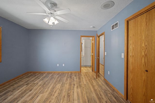 1024 Connecticut Avenue, Manhattan, KS 66502