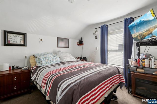 39 Thomas Street, Paterson, NJ 07503