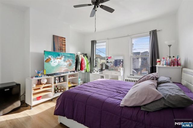 39 Thomas Street, Paterson, NJ 07503