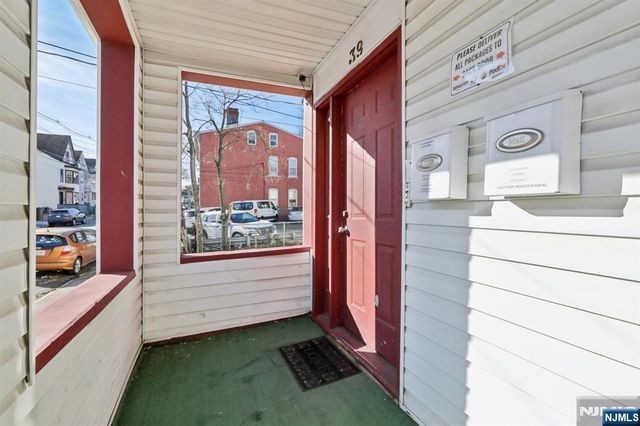 39 Thomas Street, Paterson, NJ 07503