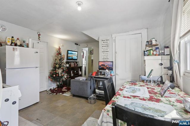 39 Thomas Street, Paterson, NJ 07503