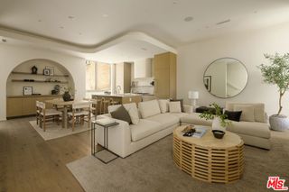 1119 Sanborn Avenue, Los Angeles, CA 90029