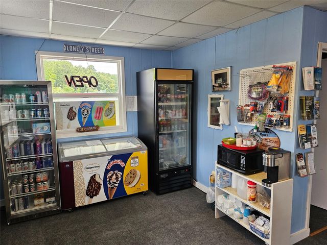 61 Piping Rock Place, Coldspring, TX 77331