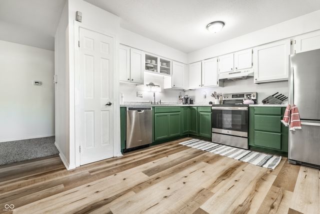 6503 Park Central Way B, Indianapolis, IN 46260