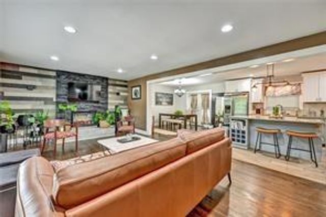 2953 Collier Drive NW, Atlanta, GA 30318