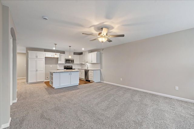 746 Crescent Landing, Walton, KY 41094