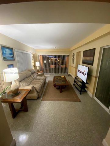 6270 NW 18th St, Sunrise, FL 33313