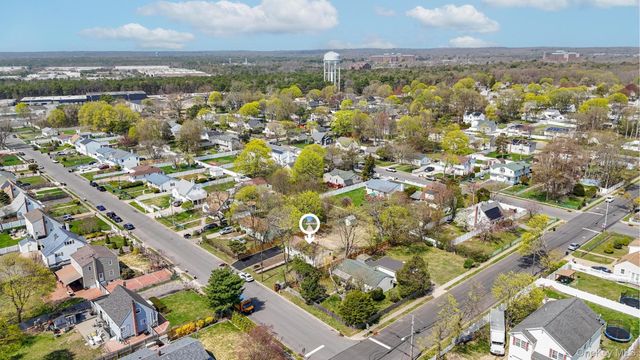 25 Montgomery Street, Brentwood, NY 11717