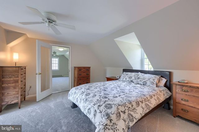 322 POWELL DR, Lancaster, PA 17601