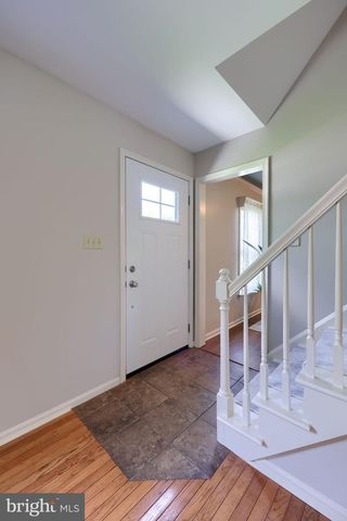 322 POWELL DR, Lancaster, PA 17601