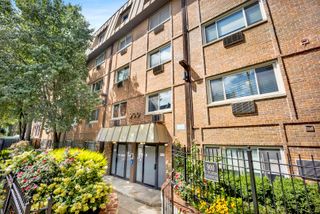 900 W FULLERTON Avenue 2J, Chicago, IL 60614