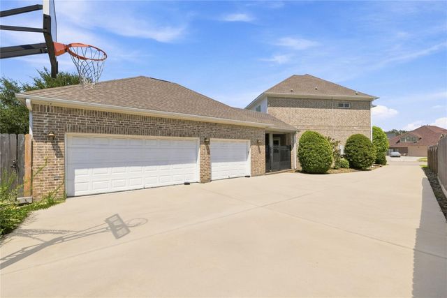 4503 Santee Circle, Baytown, TX 77521