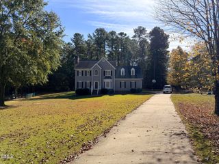 2037 Pine Bark Lane, Clayton, NC 27520