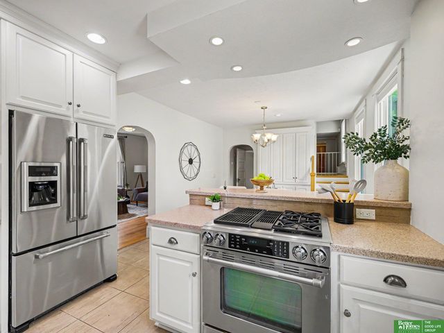 3820 California Street, Omaha, NE 68131