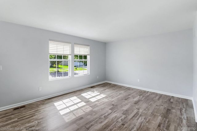 8339 Crab Apple Trail, Lima Township, MI 48130