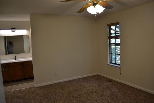 4018 The Oaks Drive, Raleigh, NC 27606