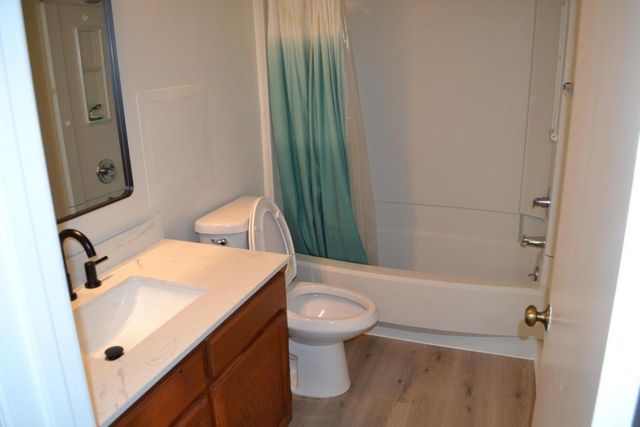 4018 The Oaks Drive, Raleigh, NC 27606