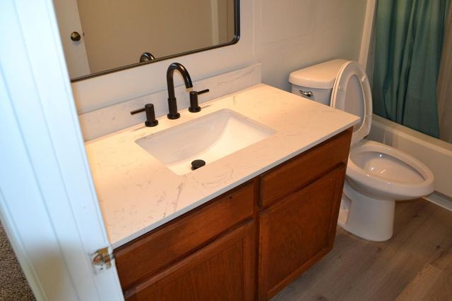 4018 The Oaks Drive, Raleigh, NC 27606