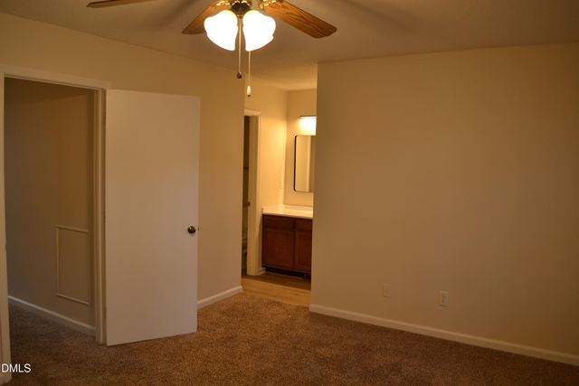 4018 The Oaks Drive, Raleigh, NC 27606