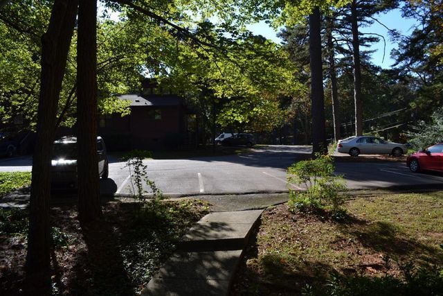 4018 The Oaks Drive, Raleigh, NC 27606