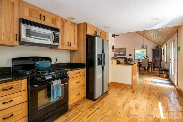 219 Echo Mountain View Road, Fairview, NC 28730