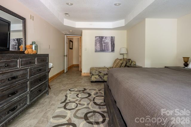 219 Echo Mountain View Road, Fairview, NC 28730