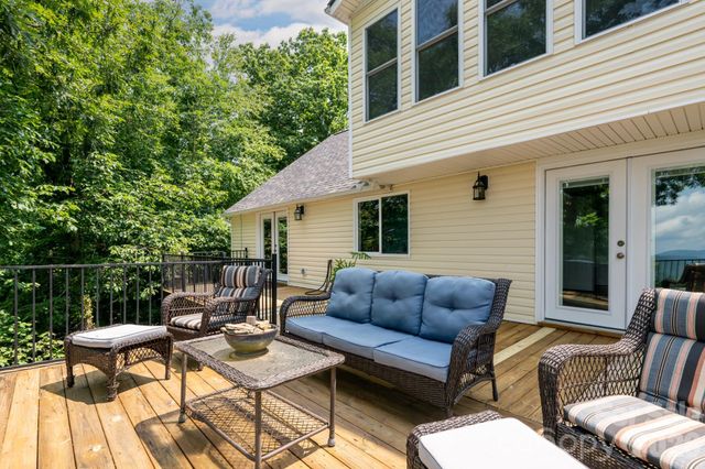 219 Echo Mountain View Road, Fairview, NC 28730