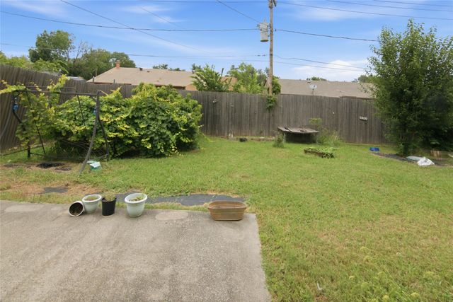 6941 Glendale Drive, North Richland Hills, TX 76182