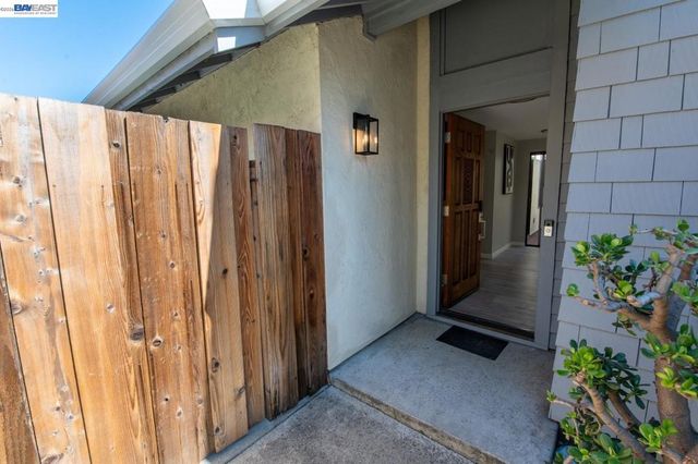 32941 Soquel St, Union City, CA 94587