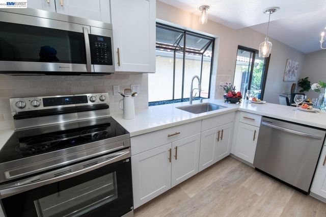 32941 Soquel St, Union City, CA 94587