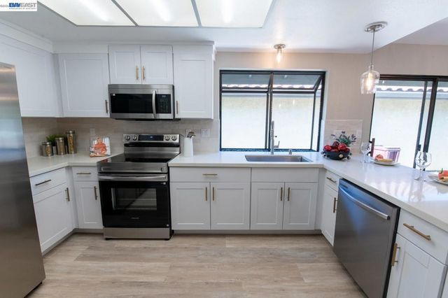 32941 Soquel St, Union City, CA 94587