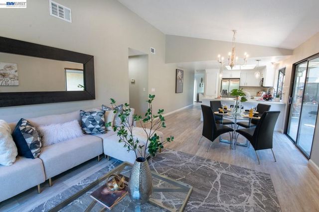 32941 Soquel St, Union City, CA 94587