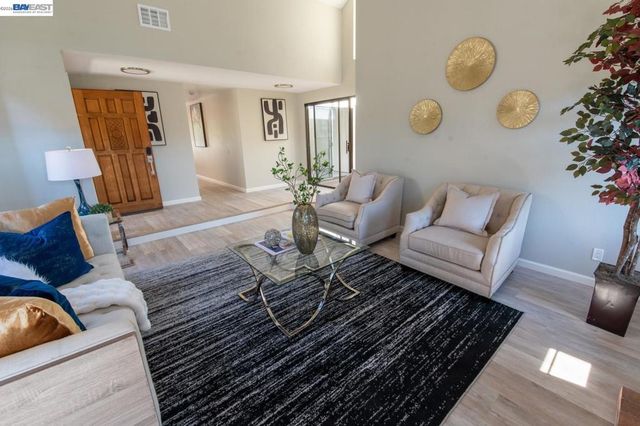 32941 Soquel St, Union City, CA 94587