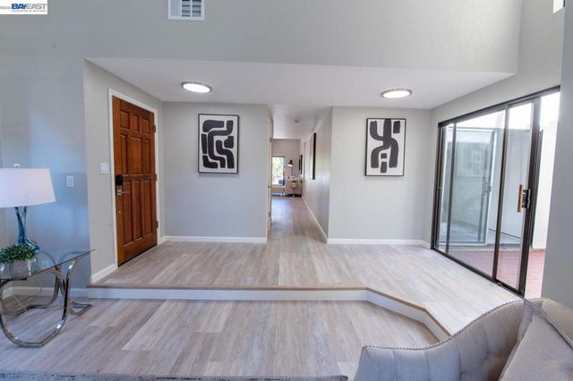 32941 Soquel St, Union City, CA 94587