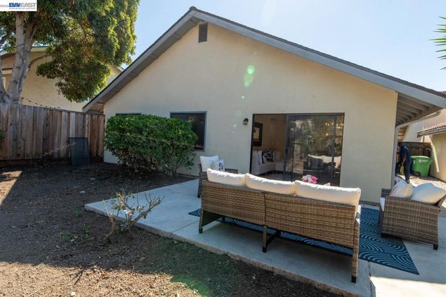 32941 Soquel St, Union City, CA 94587