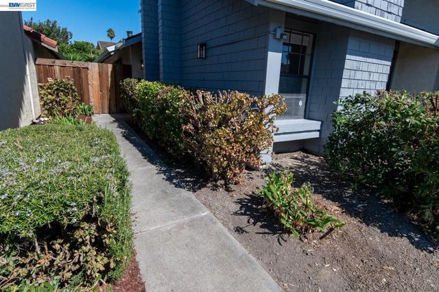 32941 Soquel St, Union City, CA 94587