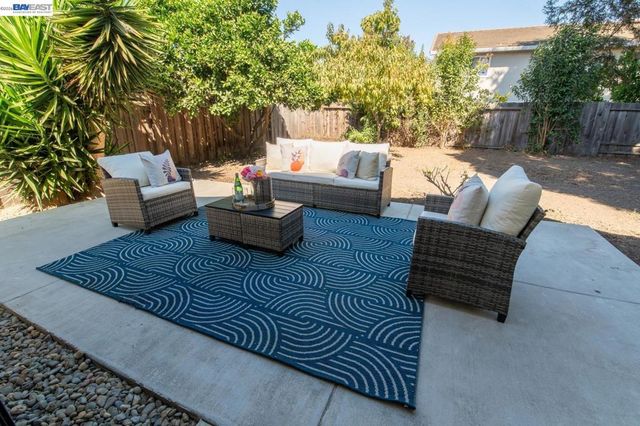 32941 Soquel St, Union City, CA 94587