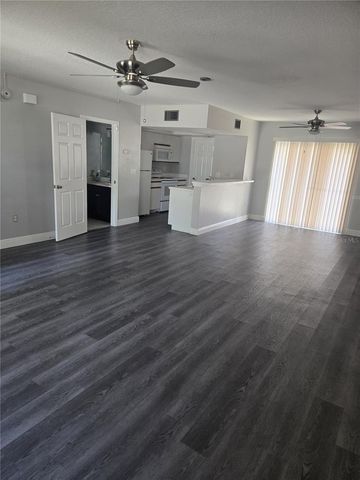 718 FLORIDA PALMS COURT, Kissimmee, FL 34741
