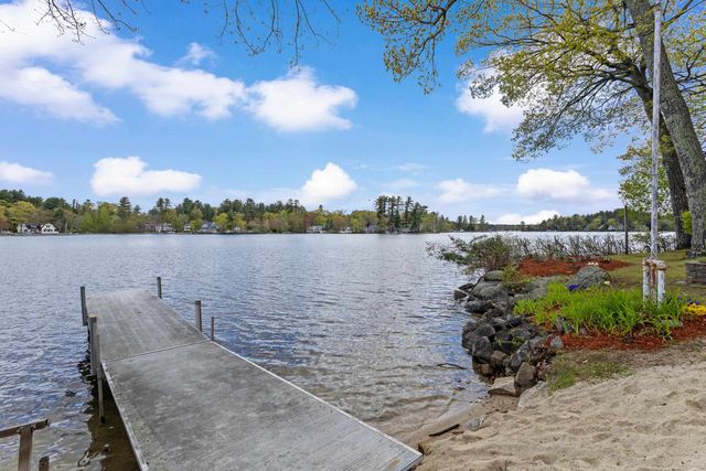 16 Gardner Road, Windham, NH 03087