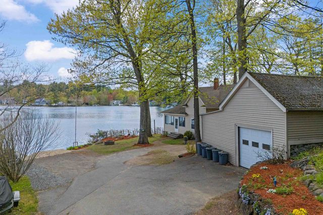 16 Gardner Road, Windham, NH 03087