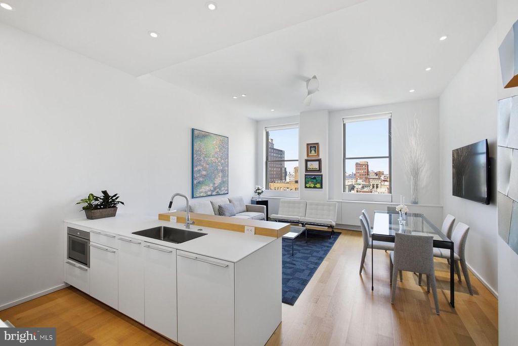 210 W WASHINGTON SQ #6N, PHILADELPHIA, PA 19106 — photo 3