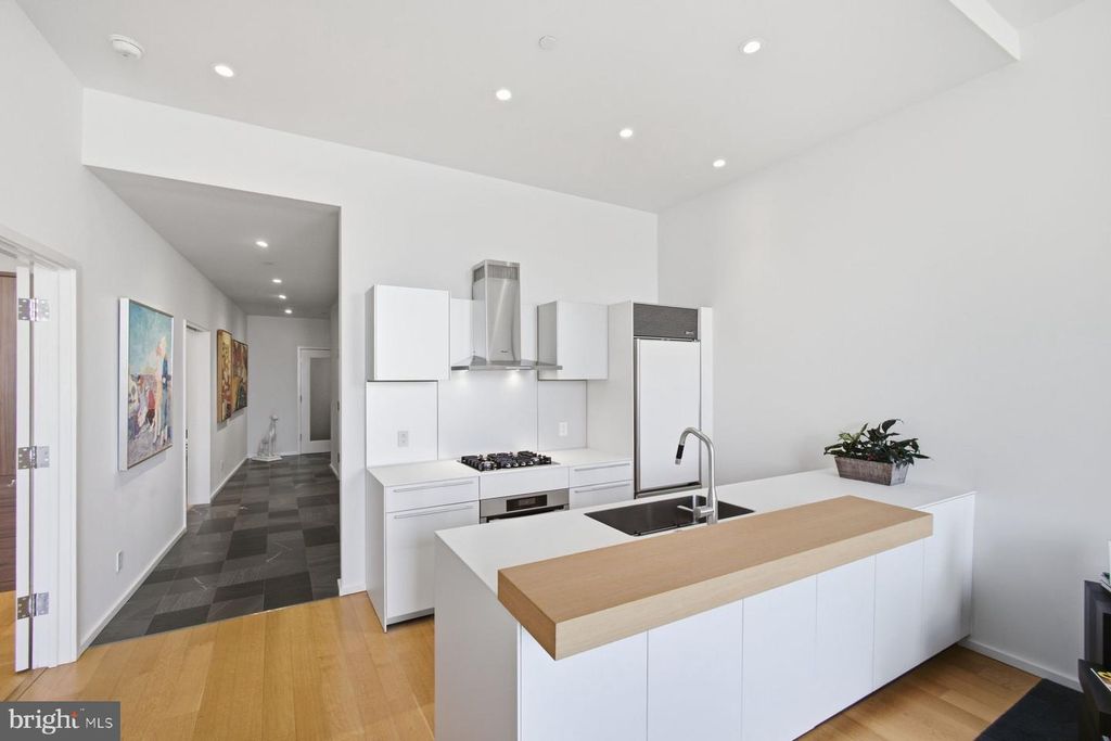 210 W WASHINGTON SQ #6N, PHILADELPHIA, PA 19106 — photo 4