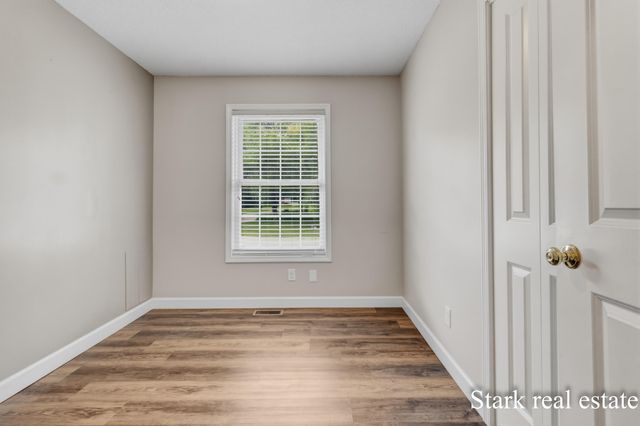 3758 E Sternberg Road, Fruitport, MI 49415